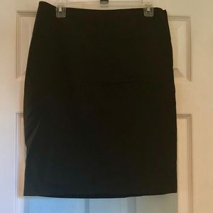 Banana Republic black skirt